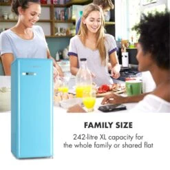 Irene XL Vollraumkühlschrank 240 Liter Retro-Design 13 Irene XL Vollraumkühlschrank 240 Liter Retro-Design -Klarstein 10032979 uk 0004 logo freezer blue