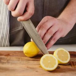 Executive-Plus Serie 6" Allzweckmesser 61 HRC Damaszenerstahl 12 Executive-Plus Serie 6" Allzweckmesser 61 HRC Damaszenerstahl -Klarstein 10039018 de 0005 logo